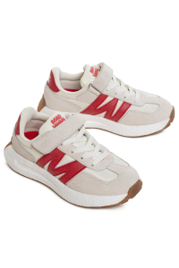 Женские кроссовки Blade